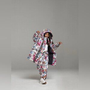 RARE‼️ Adidas x Ivy Park Unisex Ski Tag Sweatpants and matching top- kids